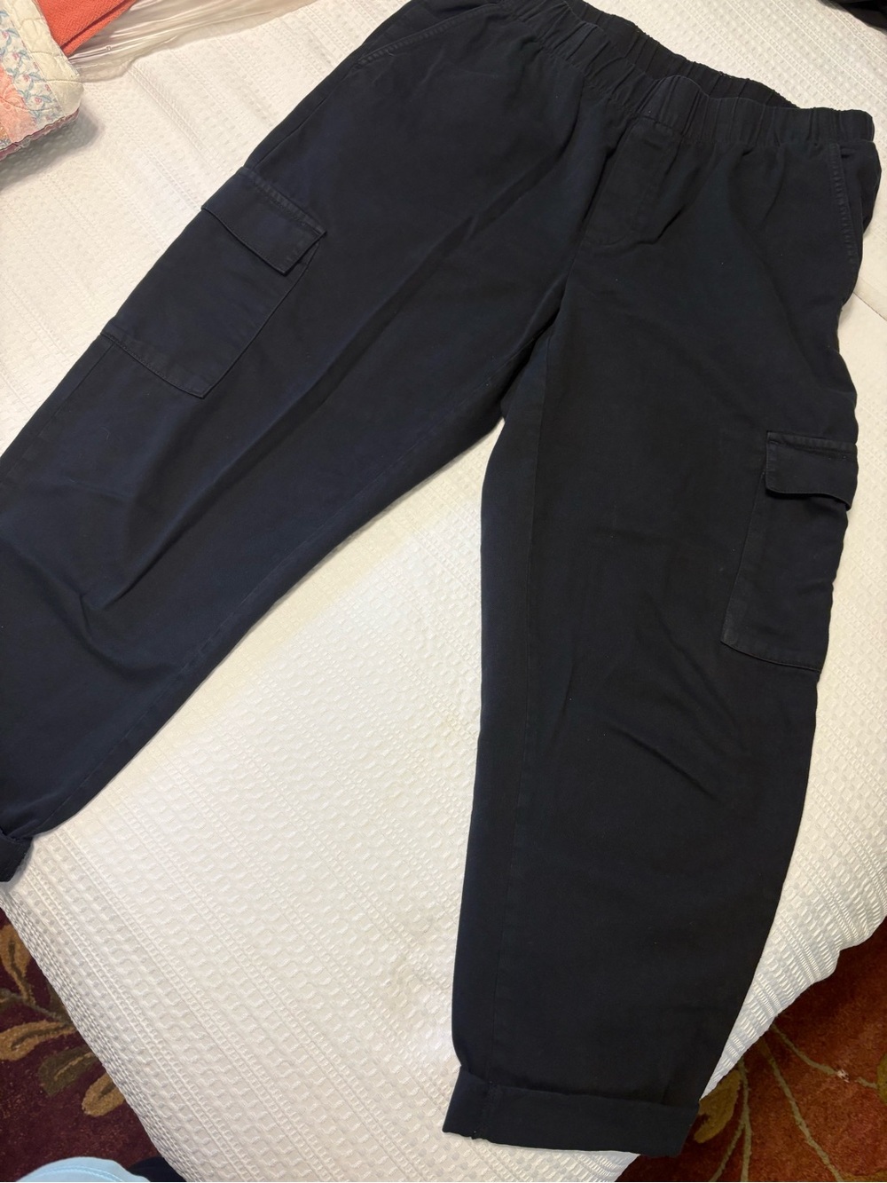 GAP Black Cargo Jogger Pants